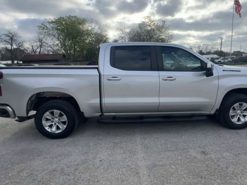 Certified 2022 Chevrolet Silverado 1500 LT w/ Safety Package image 9
