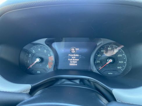 Used 2025 Jeep Compass Limited image 40