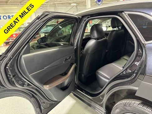 Used 2022 MAZDA CX-30 AWD 2.5 S w/ Premium Package image 24