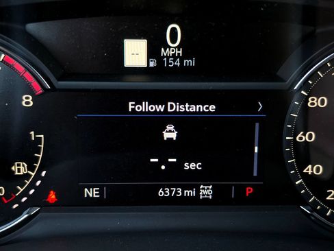 Used 2025 Cadillac XT6 Premium Luxury w/ LPO, Floor Liner Package AWD/4WD image 29