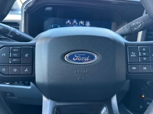 New 2025 Ford F250 XLT w/ Black Appearance Package image 23