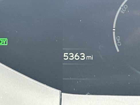 Used 2026 Toyota Prius XLE FWD image 21