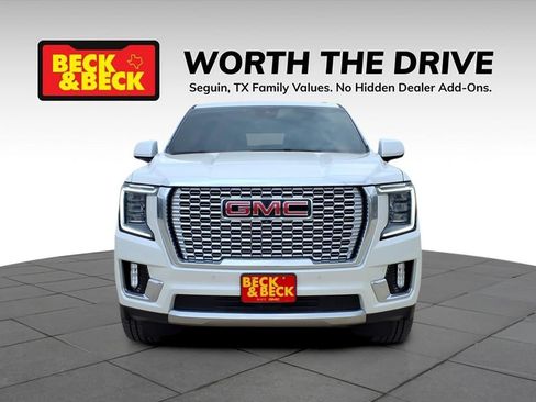 Used 2023 GMC Yukon Denali image 2