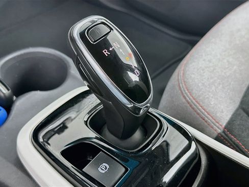 Used 2017 Chevrolet Bolt LT FWD image 23