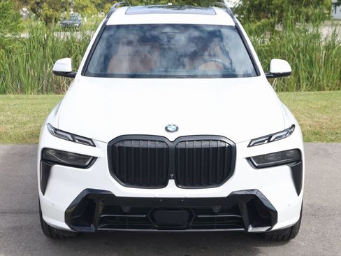 Used 2023 BMW X7 xDrive40i w/ M Sport Package image 83