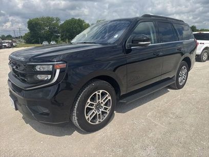 Used 2025 Ford Expedition Active