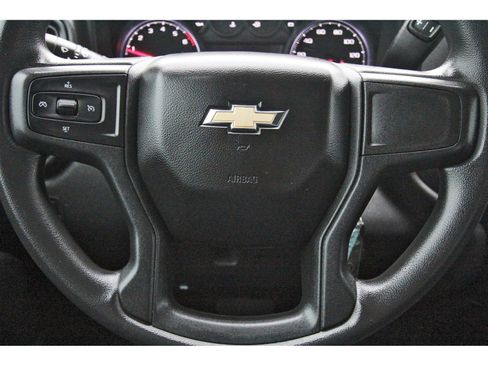 Used 2022 Chevrolet Silverado 1500 Custom image 17