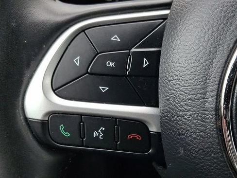 Used 2021 Jeep Compass Latitude w/ Convenience Group AWD/4WD image 20