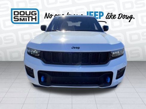 New 2025 Jeep Grand Cherokee Limited 4xe image 2