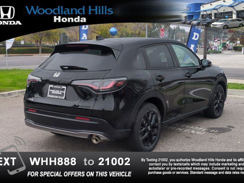 Used 2023 Honda HR-V Sport image 5