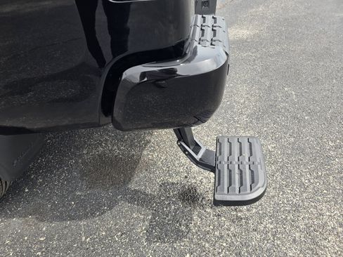 New 2026 Nissan Frontier SV image 11