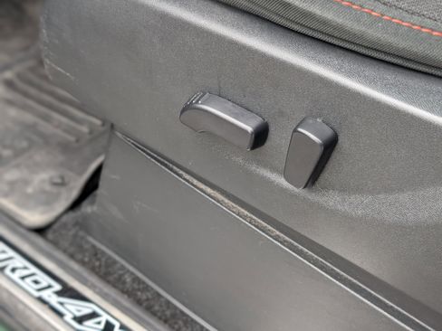 Used 2023 Nissan Frontier PRO-4X w/ Pro Convenience Package image 36