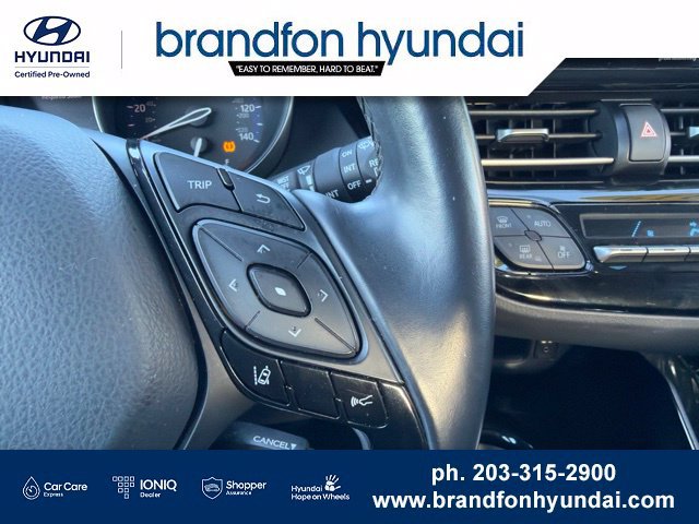 Used 2019 Toyota C-HR XLE FWD image 15