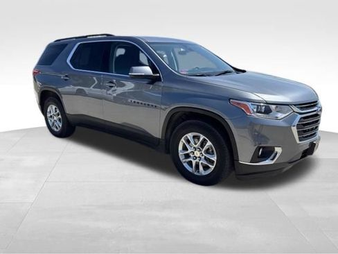 Used 2021 Chevrolet Traverse LT AWD/4WD image 7