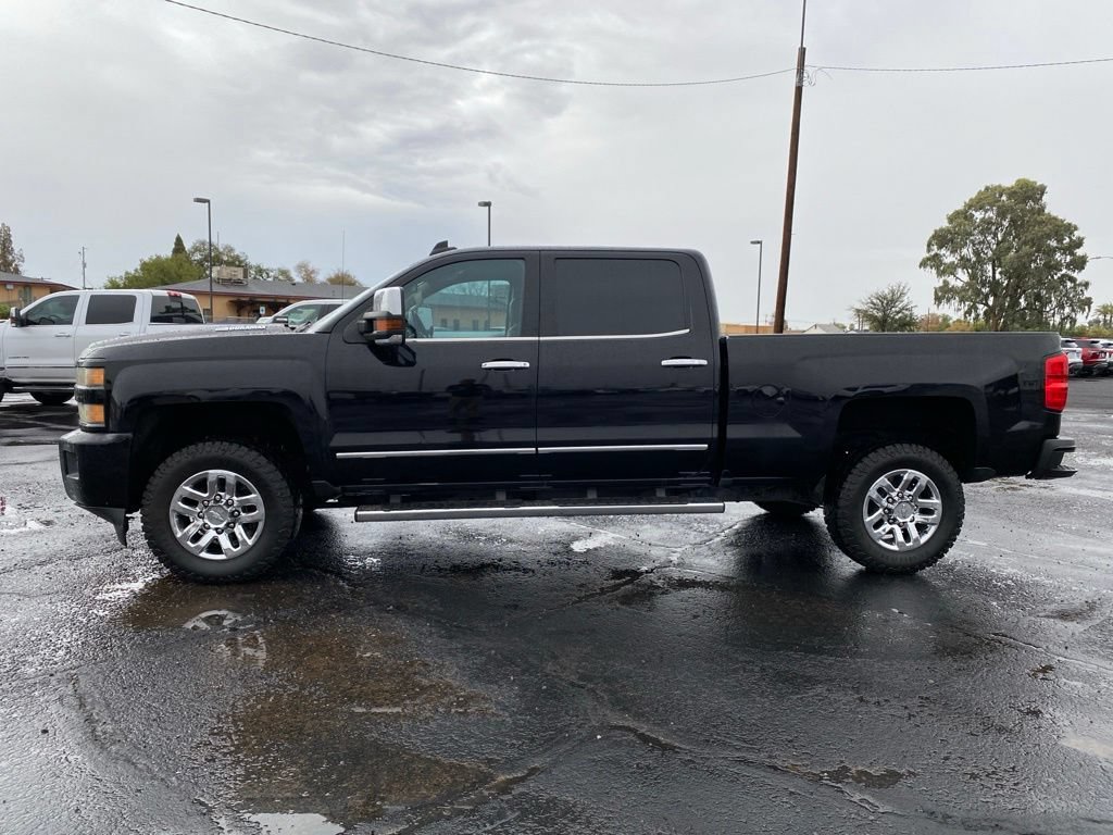 Used 2015 Chevrolet Silverado 2500 LTZ w/ Duramax Plus Package AWD/4WD image 3