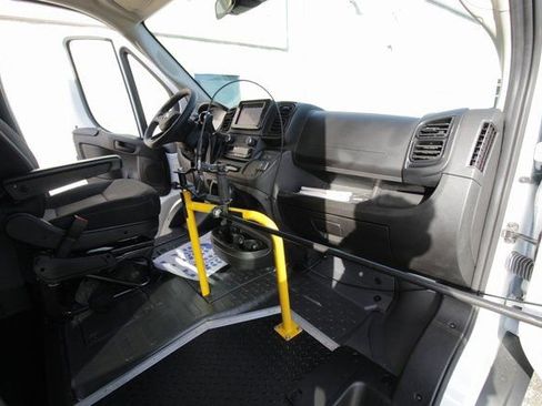 Used 2023 RAM ProMaster 2500 image 36