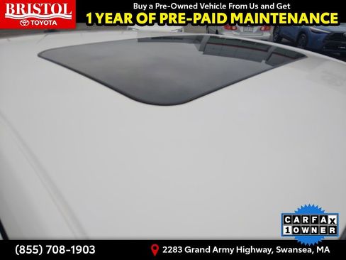 Used 2017 Ford Fusion SE w/ Fusion SE Technology Package image 10