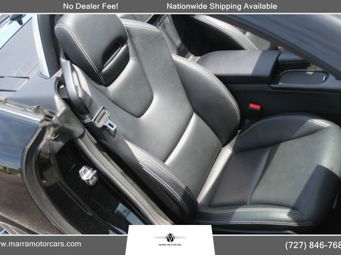 Used 2015 Mercedes-Benz SLK 250 w/ Premium Package image 10