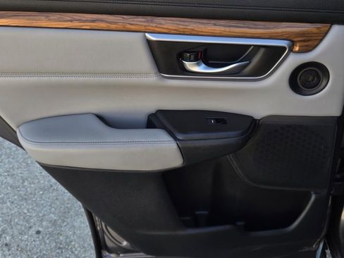 Used 2017 Honda CR-V EX-L image 12