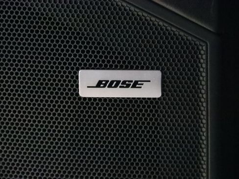 Used 2024 Porsche Cayenne image 19