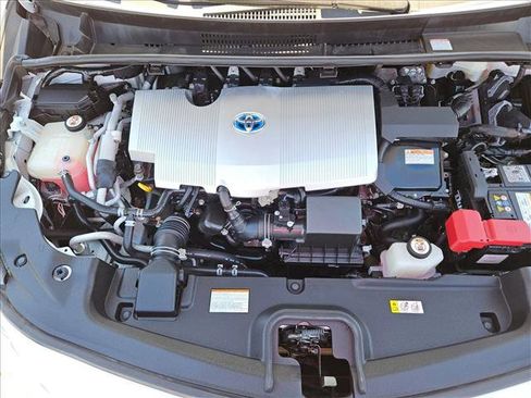 Used 2020 Toyota Prius Prime Limited image 20