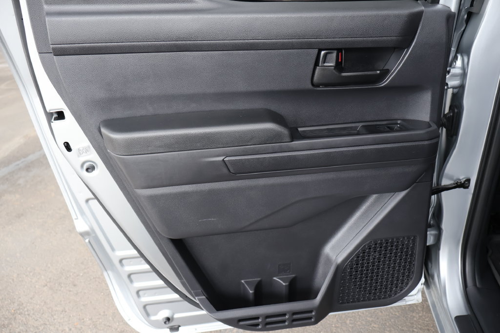 Certified 2025 Toyota Tacoma SR5 AWD/4WD image 47