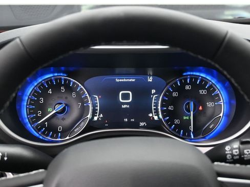 New 2026 Chrysler Pacifica Select AWD/4WD image 9