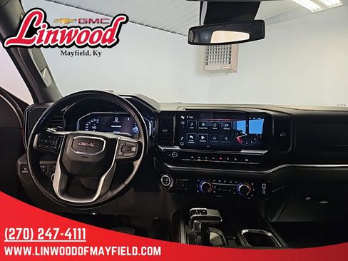 Used 2024 GMC Sierra 1500 SLT w/ SLT Premium Plus Package image 17