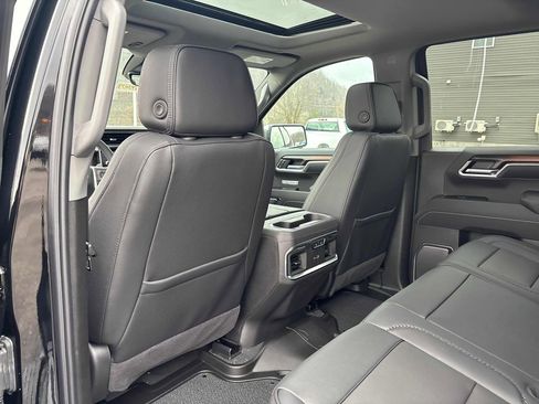 Used 2025 GMC Sierra 1500 Denali w/ Denali Reserve Package image 24