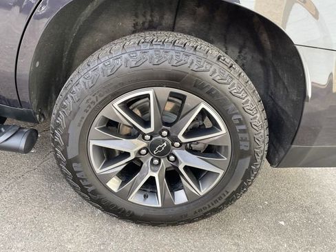 Used 2024 Chevrolet Tahoe Z71 image 16