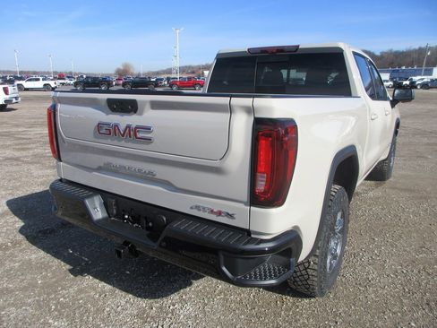 New 2026 GMC Sierra 1500 AT4X image 5