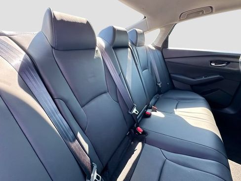 Used 2025 Honda Accord EX-L image 31
