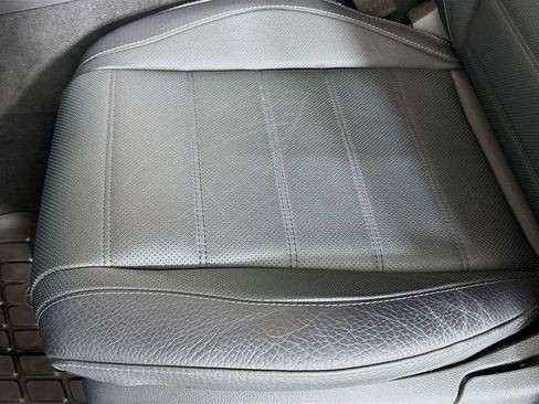 Used 2025 Mercedes-Benz GLE 450 4MATIC Coupe image 19