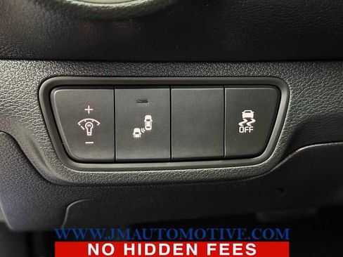 Used 2024 Kia Forte LXS w/ LXS Technology Package image 32