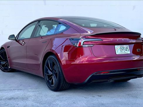 Used 2025 Tesla Model 3 Performance AWD/4WD image 4