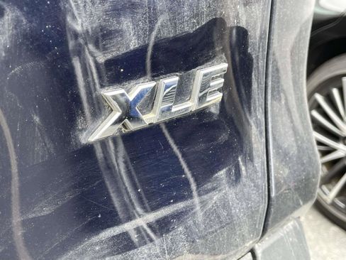 Used 2024 Toyota RAV4 XLE FWD image 16