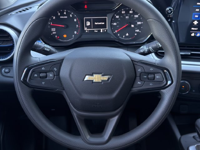 New 2026 Chevrolet Trax LS w/ LS Convenience Package FWD image 12