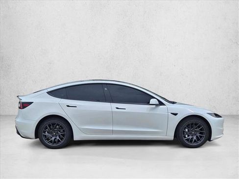 Used 2026 Tesla Model 3 AWD/4WD image 4