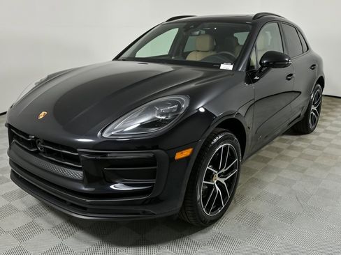 New 2026 Porsche Macan image 1