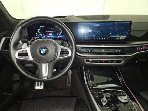 Used 2024 BMW X7 xDrive40i w/ M Sport Package image 12