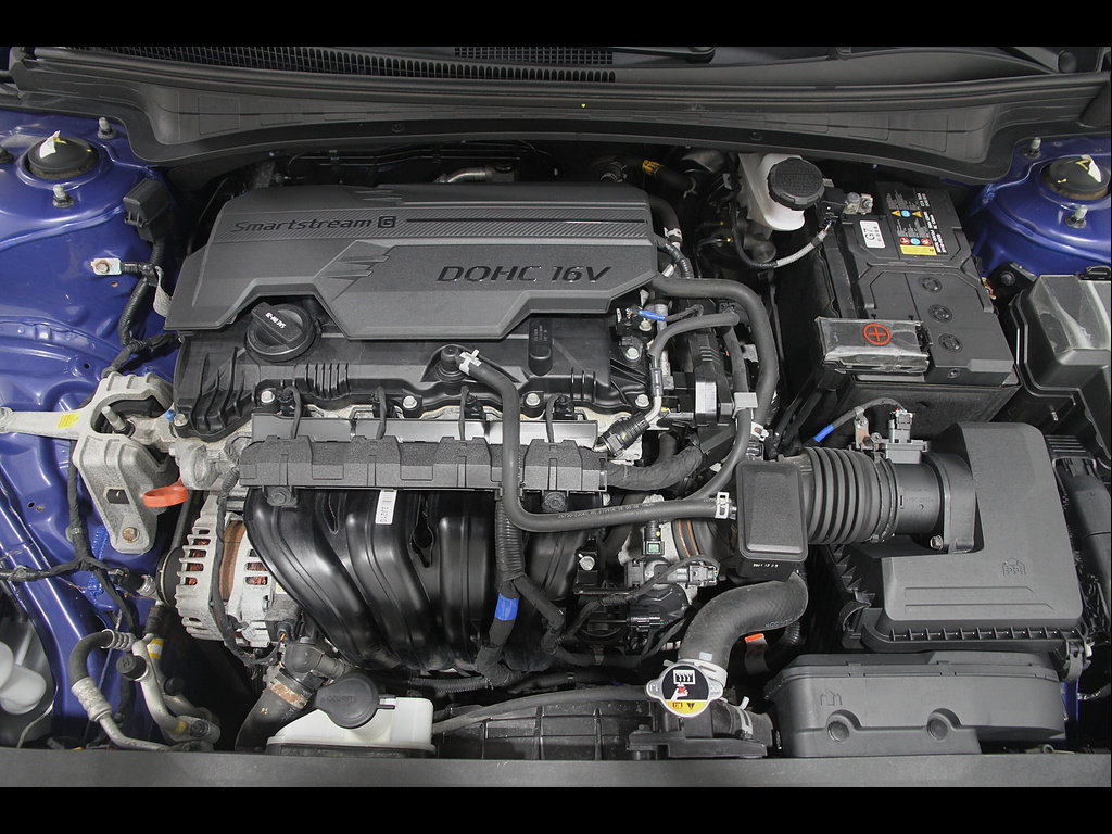 Used 2022 Hyundai Elantra SE FWD image 19
