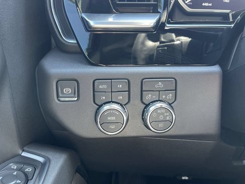 New 2026 GMC Sierra 1500 Elevation AWD/4WD image 18