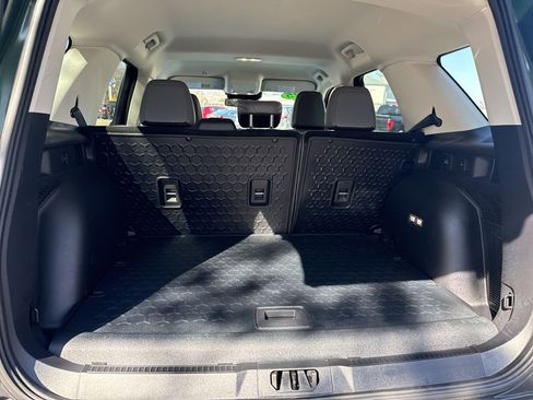 Used 2025 Ford Bronco Sport Badlands image 34