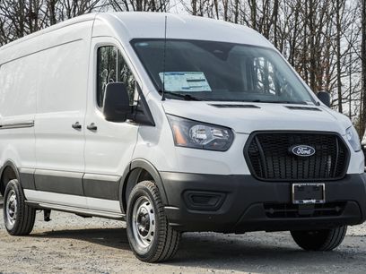 New 2026 Ford Transit 250 148 Medium Roof w/ Load Area Protection Package