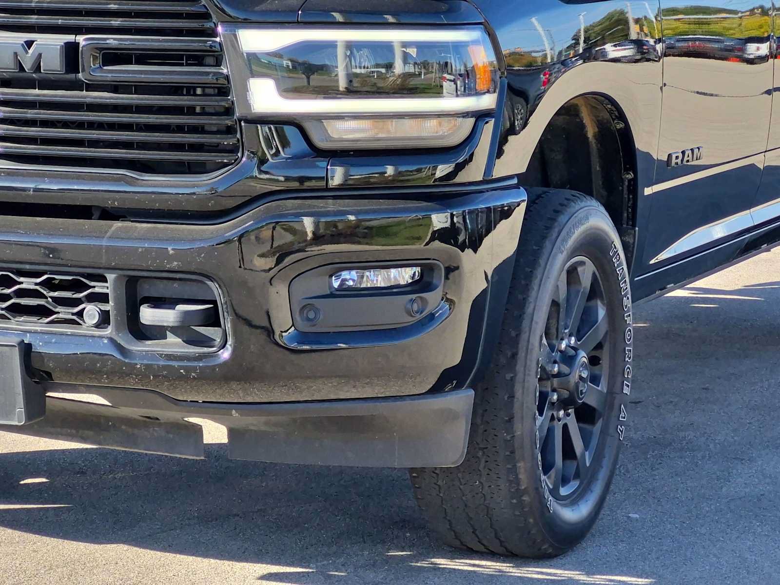 Used 2024 RAM 2500 Laramie w/ Night Edition AWD/4WD image 11
