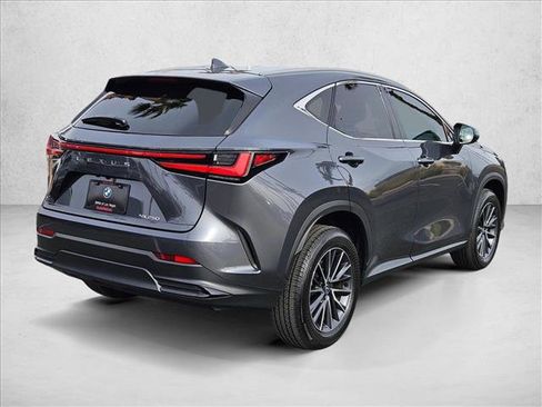 Used 2025 Lexus NX 250 NX 250 image 5