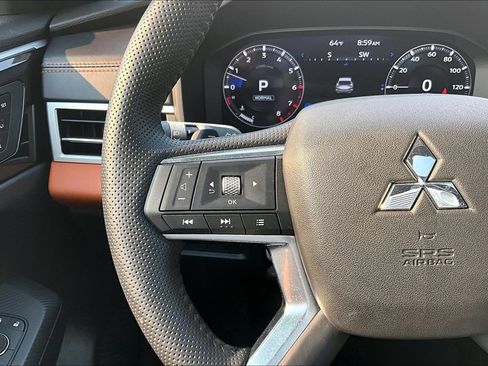 Used 2022 Mitsubishi Outlander SEL AWD/4WD image 18