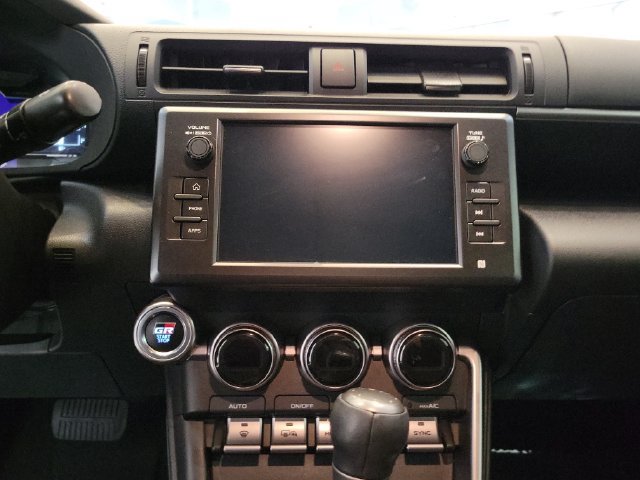 Used 2024 Toyota GR86 RWD image 19