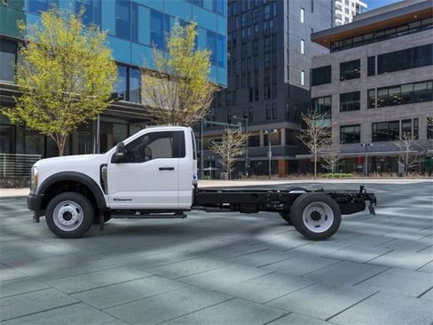 New 2025 Ford F550 4x4 Regular Cab Super Duty w/ Snow Plow Prep Package image 3