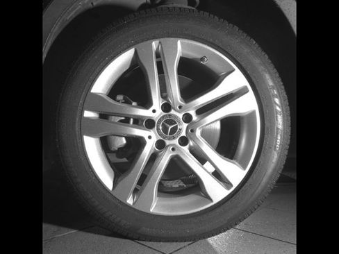 Certified 2018 Mercedes-Benz GLA 250 image 9